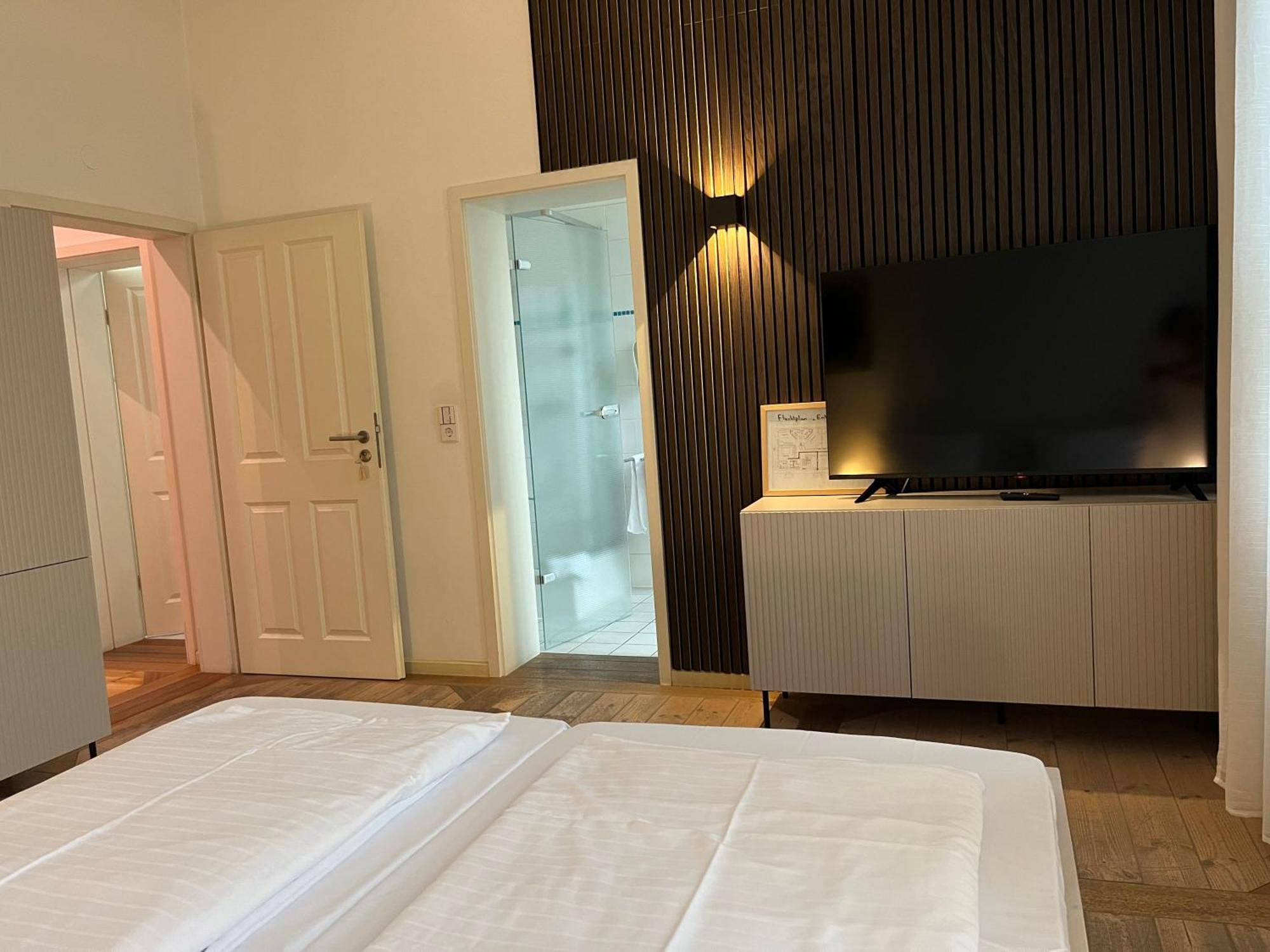Hotel Hahn Gondelsheim Room photo